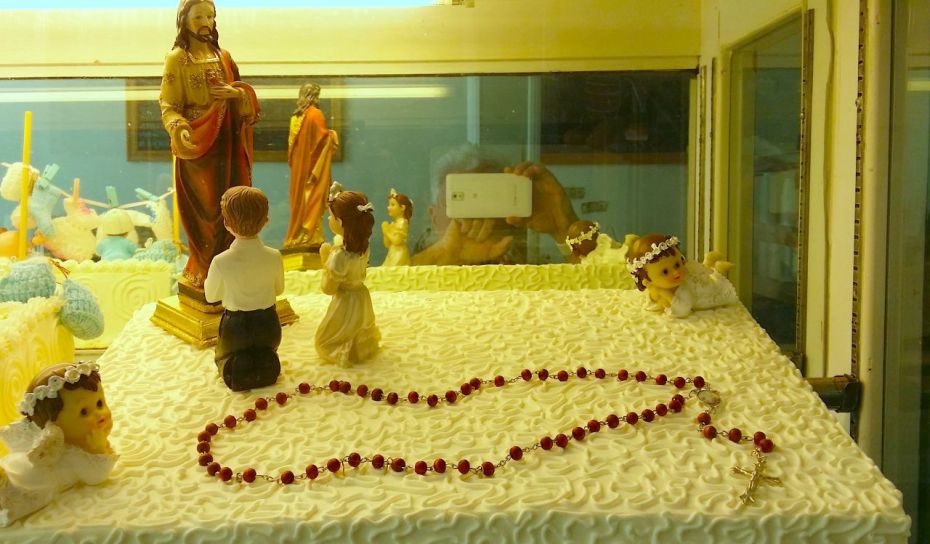 Jesus and children cake. Yum!